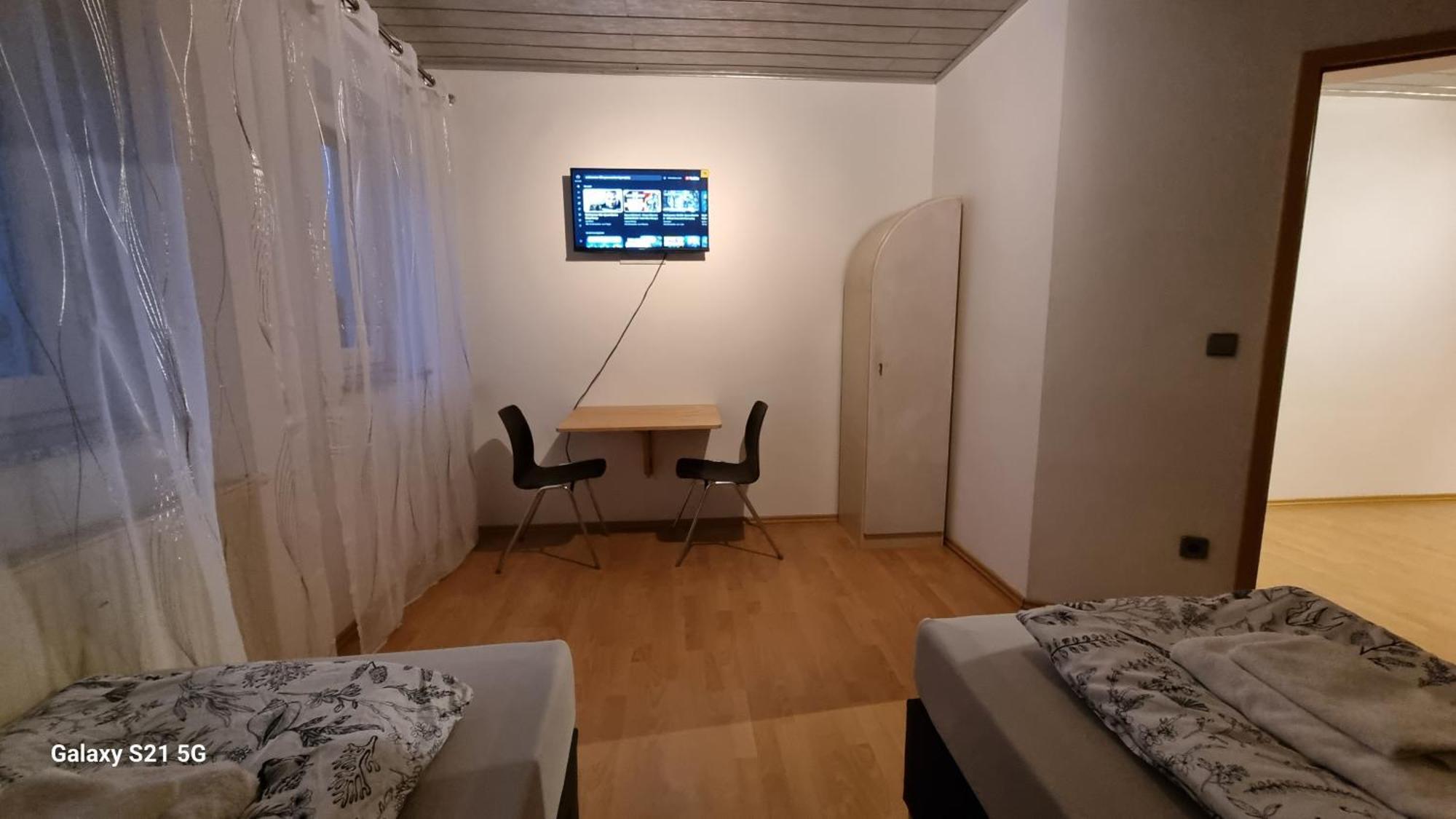 Schlafzimmer 1 Mit Top Aussicht Ueber Weilstetten Balingen Esterno foto