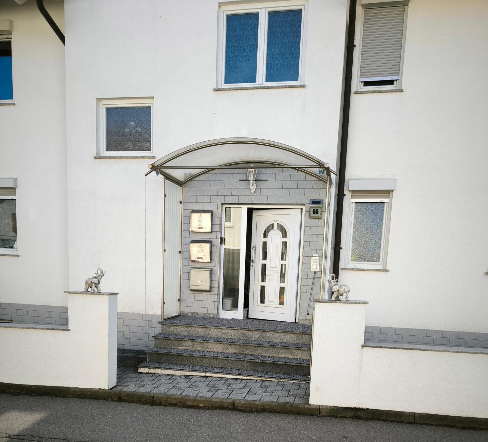 Schlafzimmer 1 Mit Top Aussicht Ueber Weilstetten Balingen Esterno foto